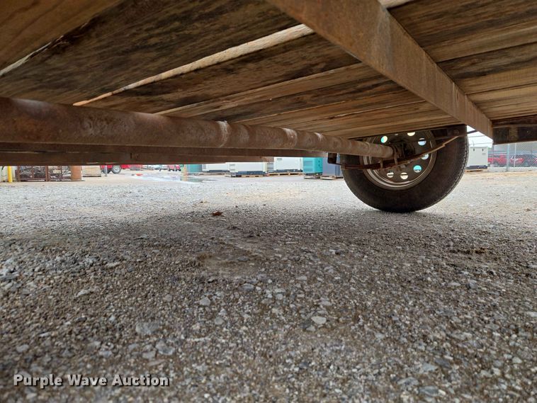 image for item EW0233 2012 Road Boss utility trailer