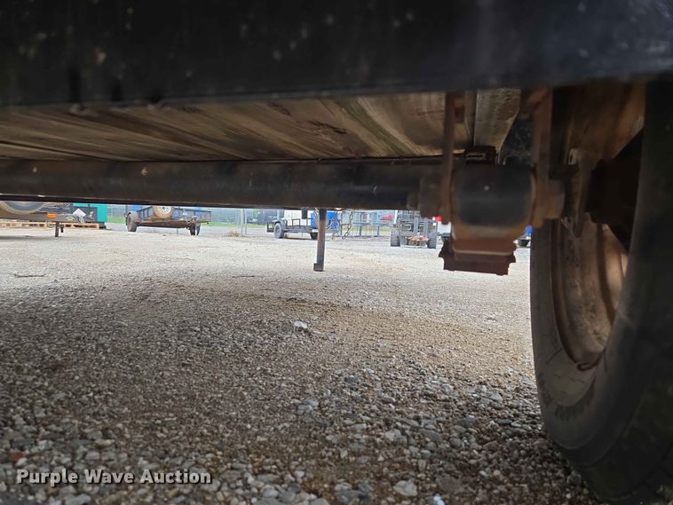 image for item EW0235 2013 Road Boss utility trailer