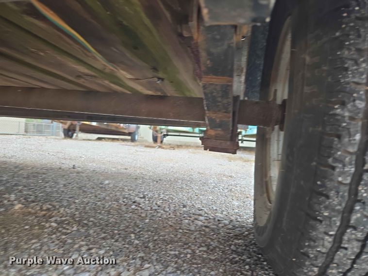 image for item EW0235 2013 Road Boss utility trailer