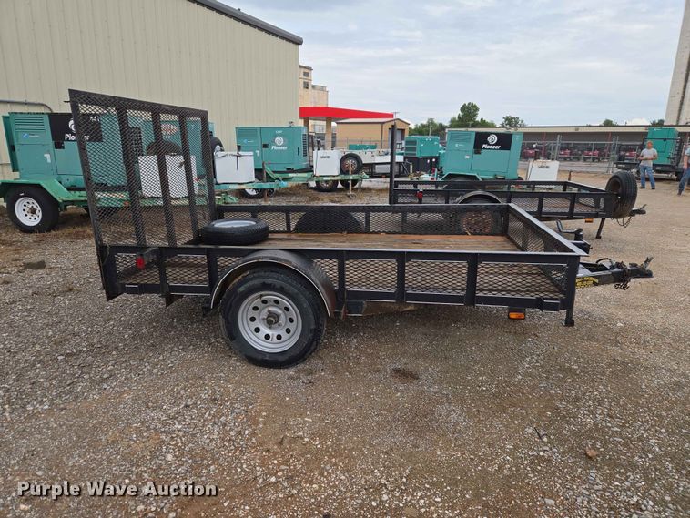 image for item EW0239 2015 Road Boss utility trailer