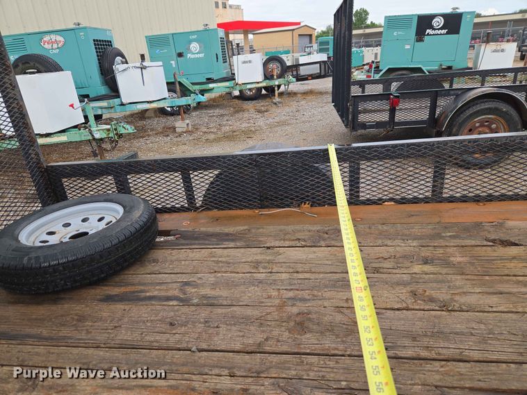 image for item EW0239 2015 Road Boss utility trailer