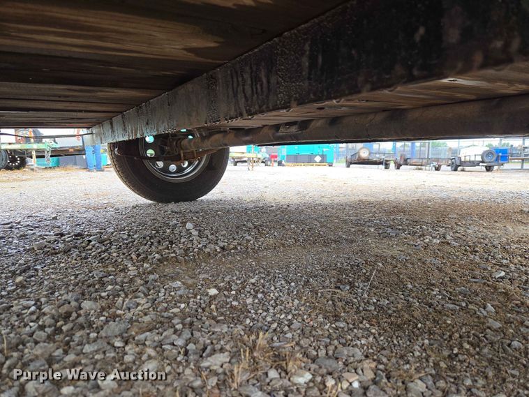 image for item EW0239 2015 Road Boss utility trailer