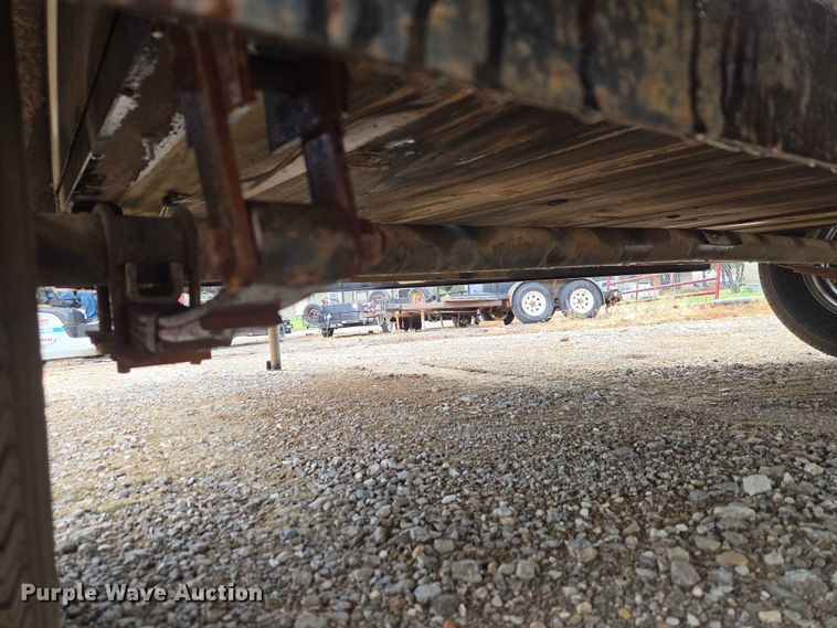 image for item EW0239 2015 Road Boss utility trailer