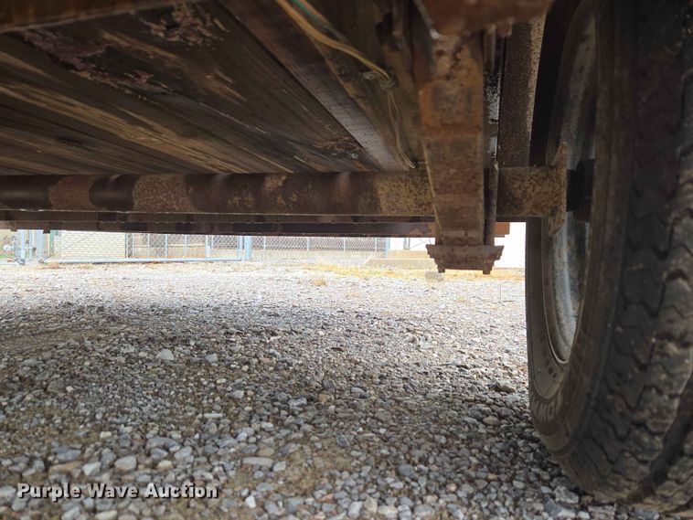 image for item EW0239 2015 Road Boss utility trailer