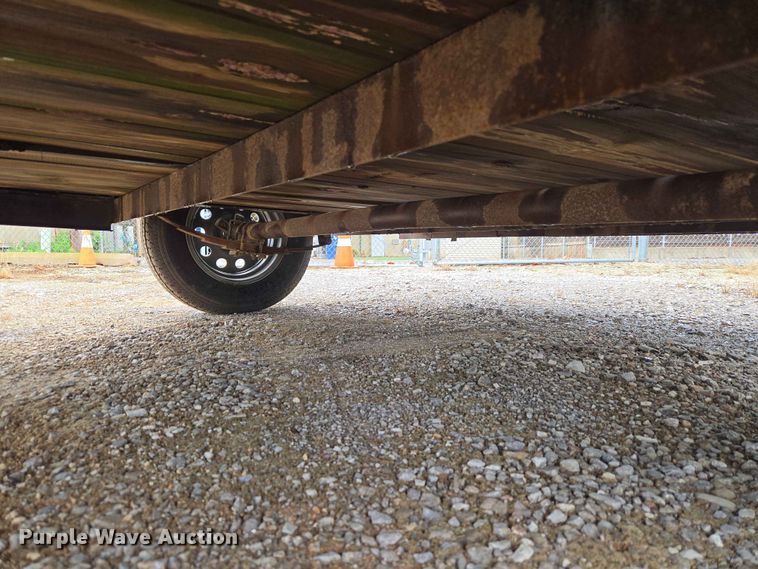 image for item EW0239 2015 Road Boss utility trailer