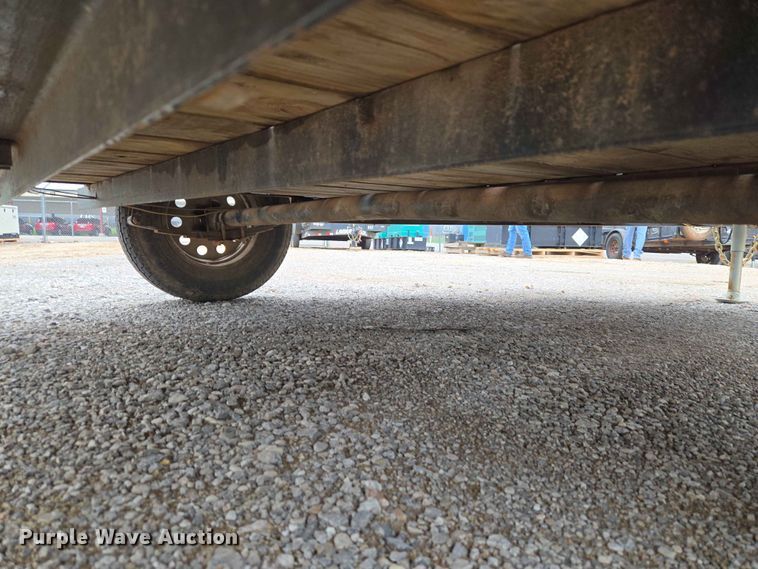 image for item EW0242 2013 Road Boss utility trailer