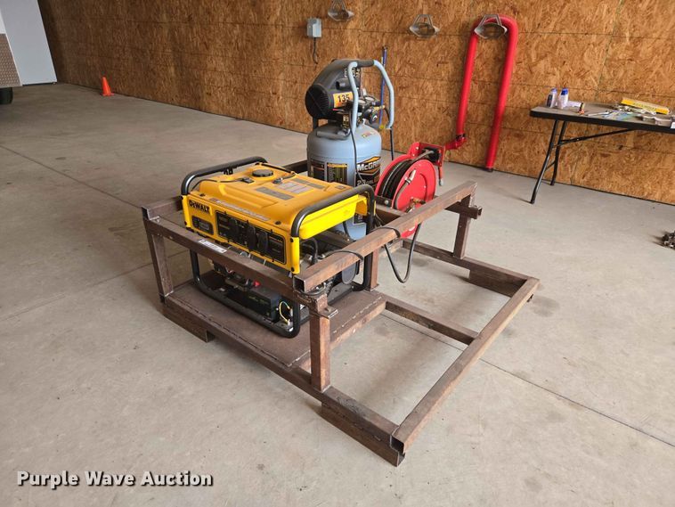 image for item EW0286 DeWalt PMC 168000 03 generator