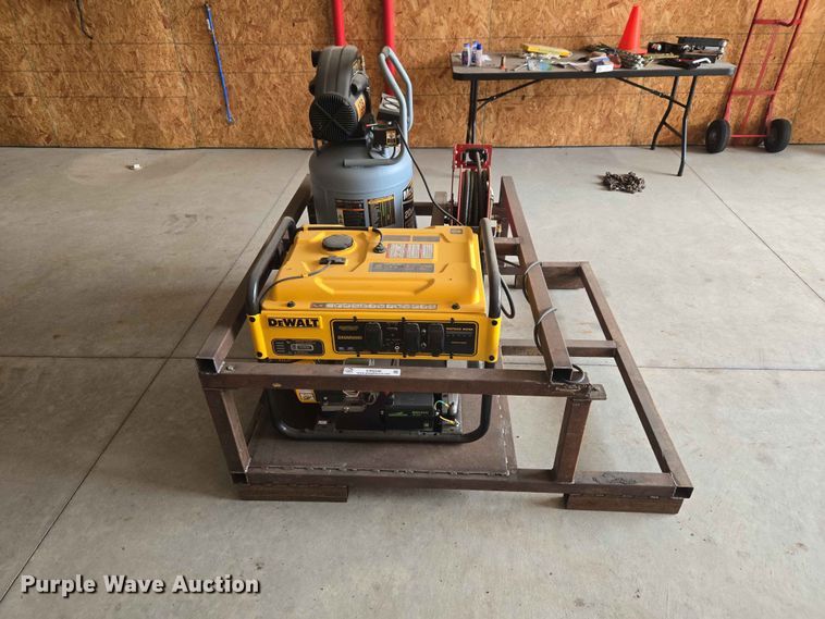 image for item EW0286 DeWalt PMC 168000 03 generator