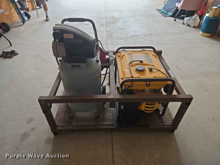 image for item EW0286 DeWalt PMC 168000 03 generator