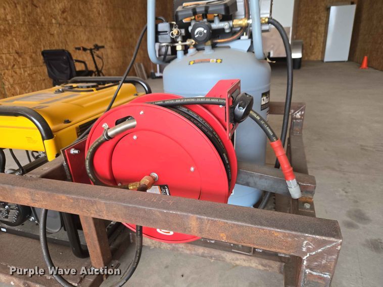 image for item EW0286 DeWalt PMC 168000 03 generator
