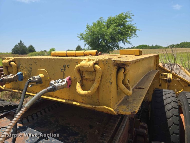 image for item EW0290 1951 Dorsey Low bed equipment trailer