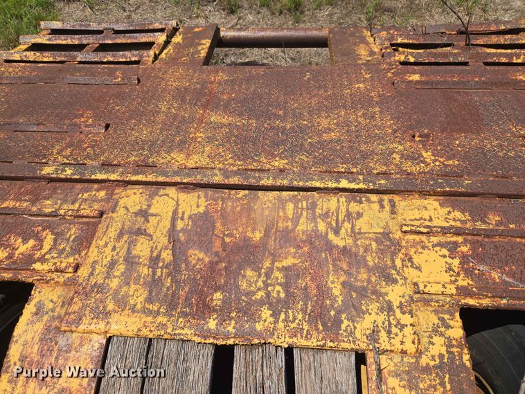 image for item EW0290 1951 Dorsey Low bed equipment trailer