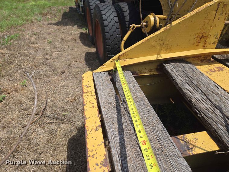 image for item EW0290 1951 Dorsey Low bed equipment trailer