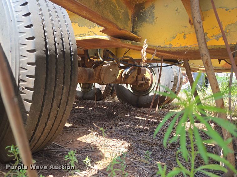 image for item EW0290 1951 Dorsey Low bed equipment trailer