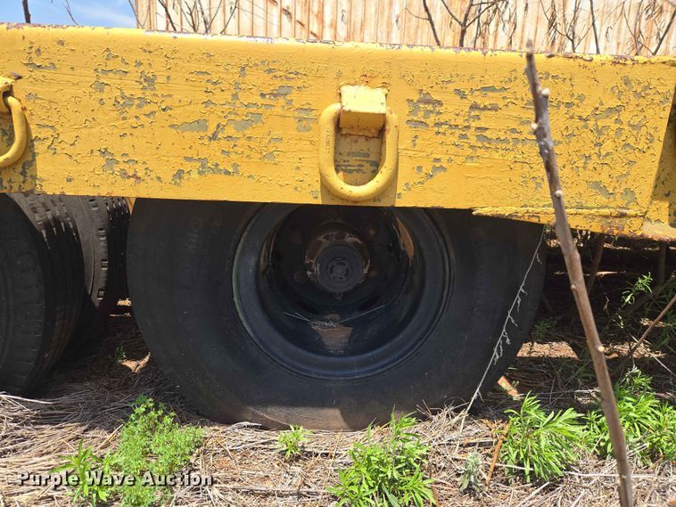 image for item EW0290 1951 Dorsey Low bed equipment trailer