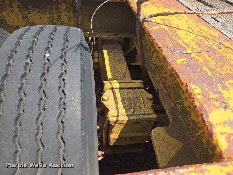 image for item EW0290 1951 Dorsey Low bed equipment trailer