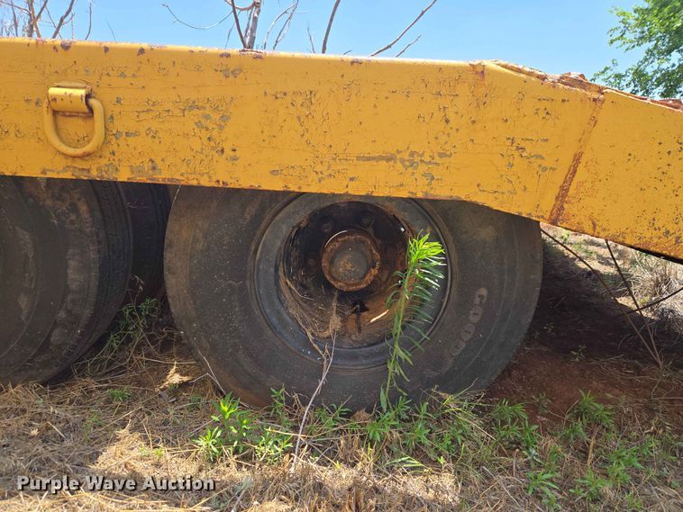 image for item EW0290 1951 Dorsey Low bed equipment trailer