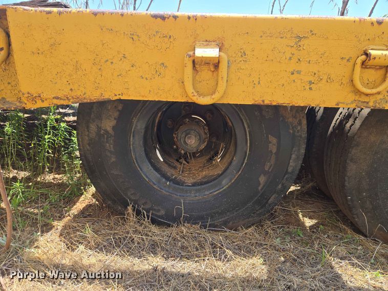 image for item EW0290 1951 Dorsey Low bed equipment trailer
