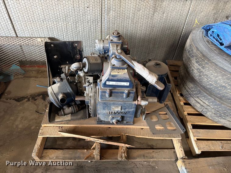 image for item EW2111 (2) Masport HXL400W vacuum pumps