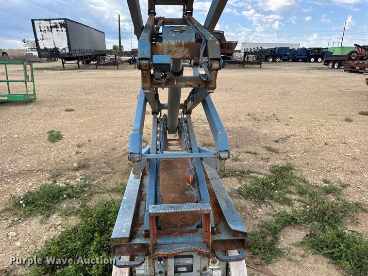 image for item EW4762 Skyjack SJIII 3219 scissor lift