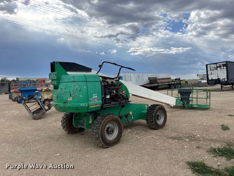 image for item EW4763 JLG 600S boom lift