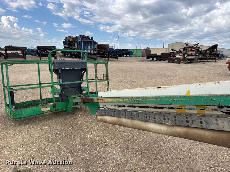 image for item EW4763 JLG 600S boom lift