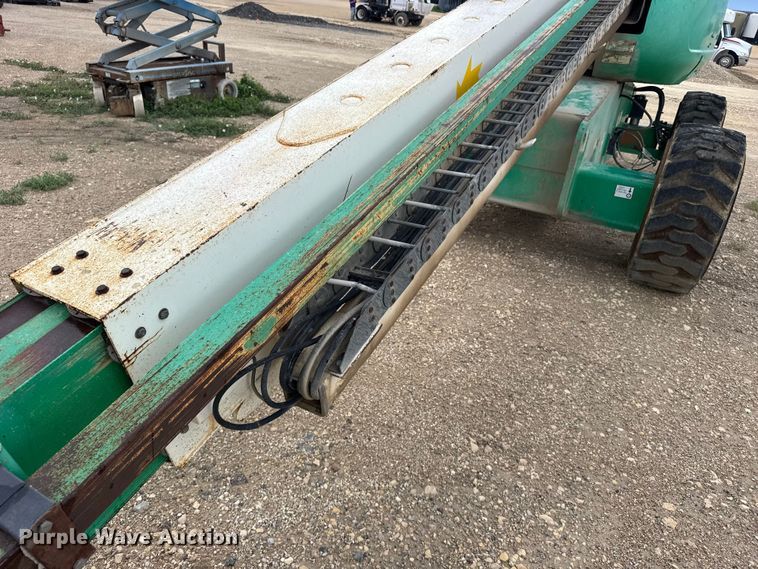 image for item EW4763 JLG 600S boom lift