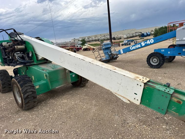 image for item EW4763 JLG 600S boom lift