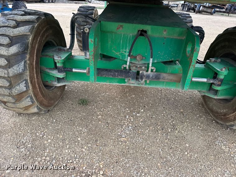 image for item EW4763 JLG 600S boom lift