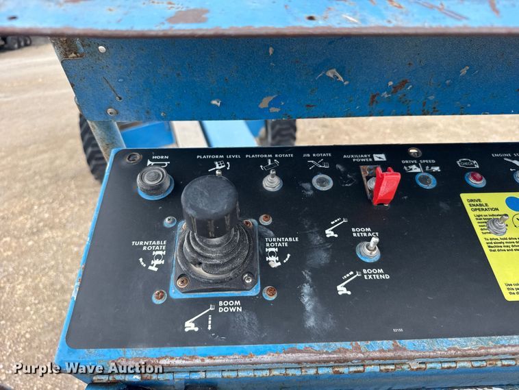 image for item EW4764 Genie S-40 boom lift