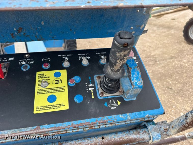 image for item EW4764 Genie S-40 boom lift