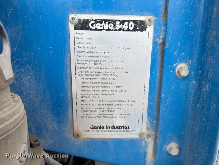 image for item EW4764 Genie S-40 boom lift
