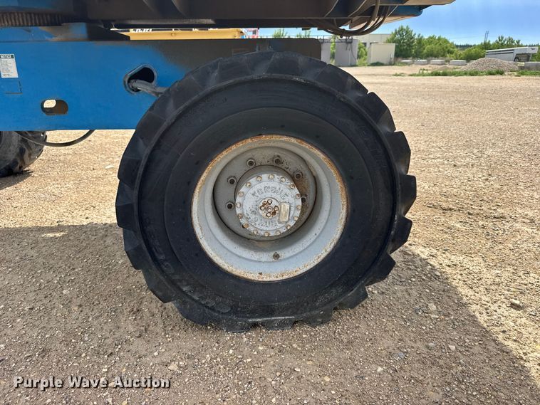 image for item EW4764 Genie S-40 boom lift