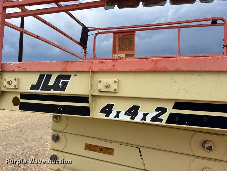 image for item EW4765 JLG 40RTS scissor lift