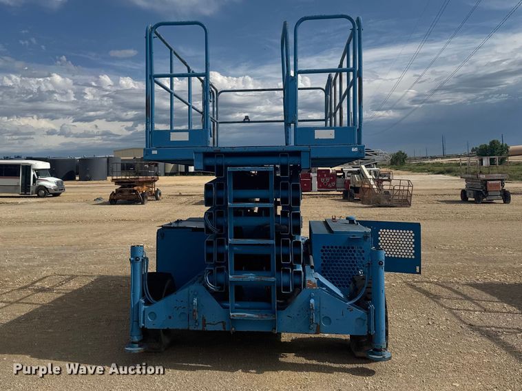 image for item EW4766 Scissor lift