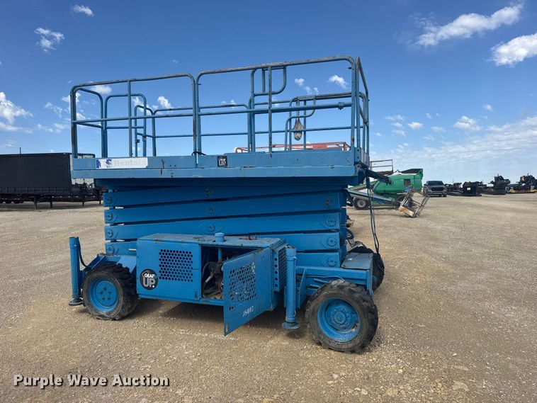 image for item EW4766 Scissor lift