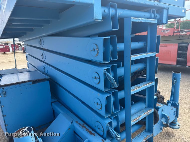 image for item EW4766 Scissor lift