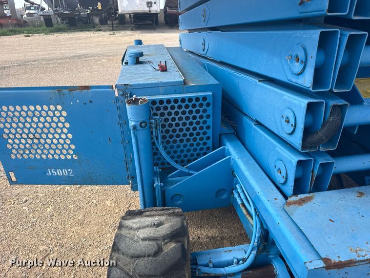 image for item EW4766 Scissor lift