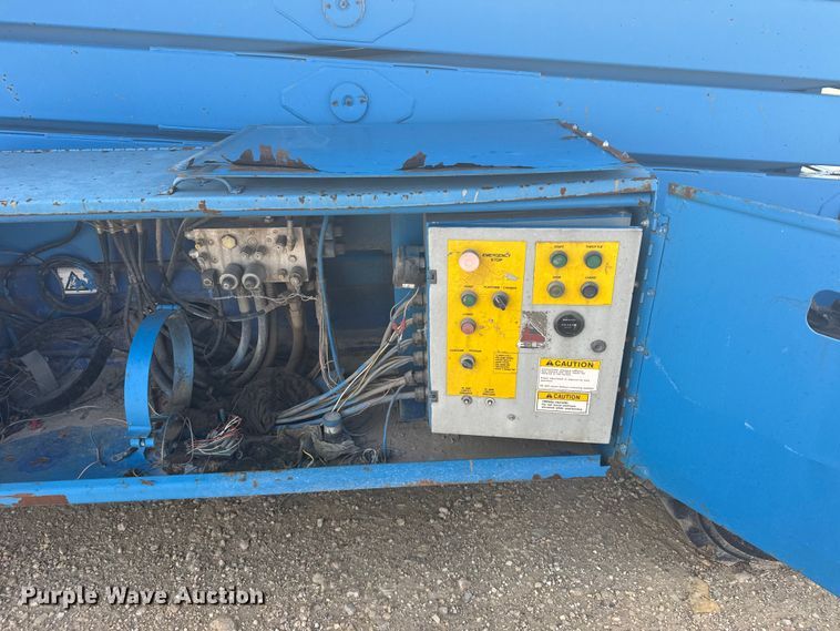 image for item EW4766 Scissor lift