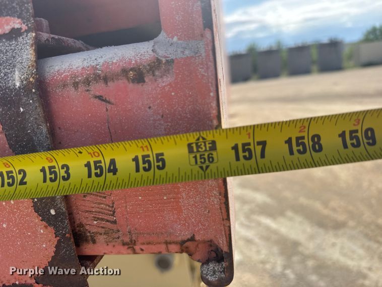 image for item EW4767 2002 JLG 4394RT scissor lift