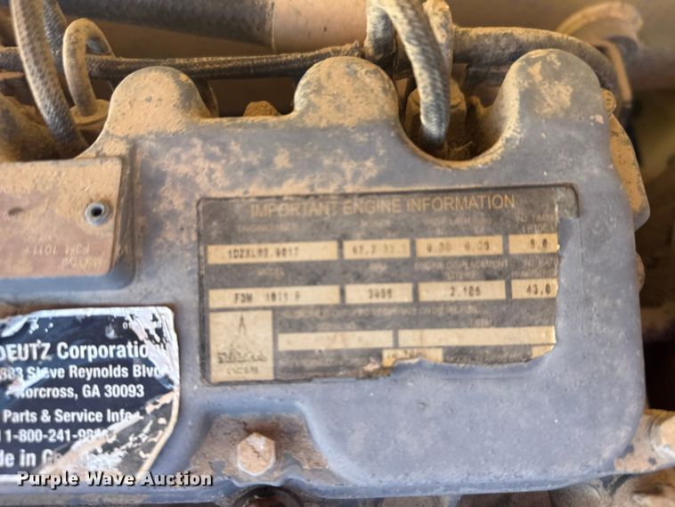 image for item EW4767 2002 JLG 4394RT scissor lift