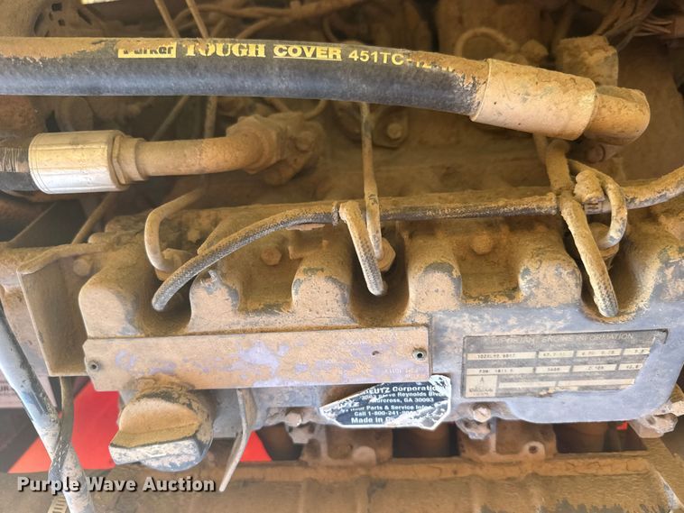 image for item EW4767 2002 JLG 4394RT scissor lift