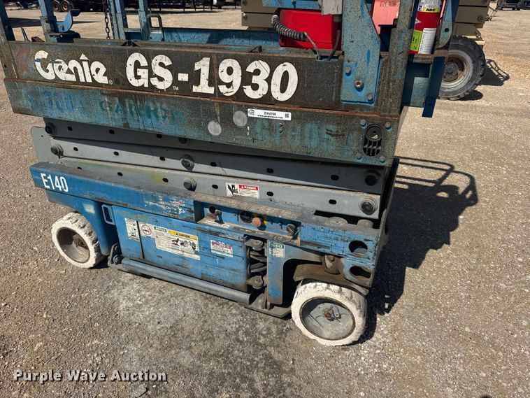 image for item EW4768 Genie GS-1930 scissor lift