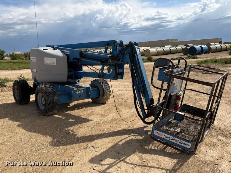 image for item EW4770 2002 Genie Z-45/25 boom lift