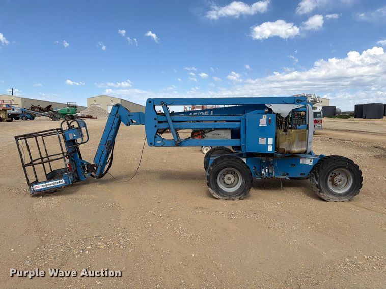 image for item EW4770 2002 Genie Z-45/25 boom lift