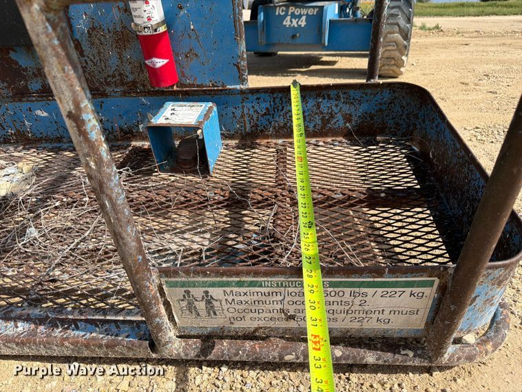 image for item EW4770 2002 Genie Z-45/25 boom lift