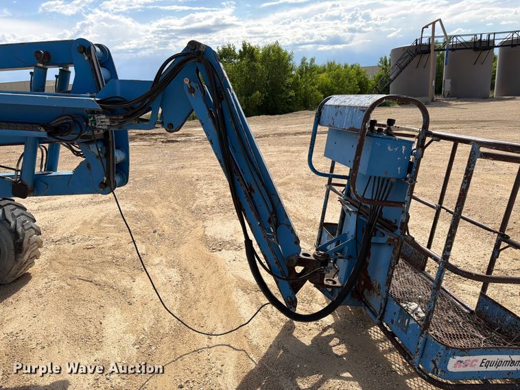 image for item EW4770 2002 Genie Z-45/25 boom lift