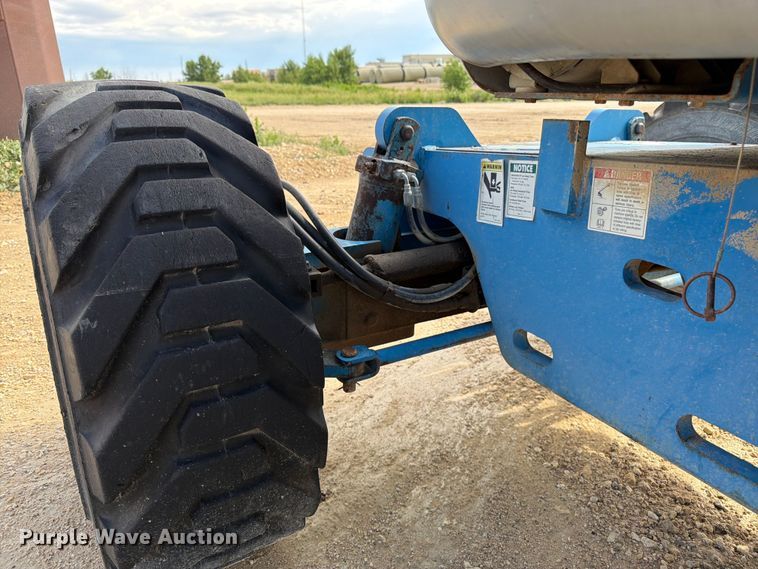 image for item EW4770 2002 Genie Z-45/25 boom lift