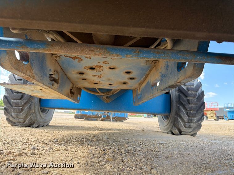 image for item EW4770 2002 Genie Z-45/25 boom lift