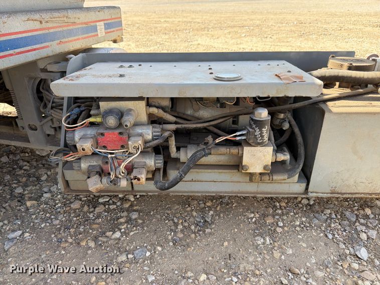 image for item EW4771 Skyjack SJ3 4732 scissor lift